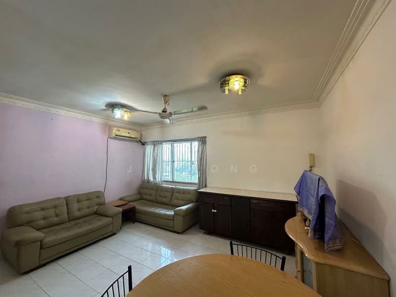 Apartment for Sale at Taman Pekaka Block 31 - Jia Yong - Living Room - PropertyGuru.com.my