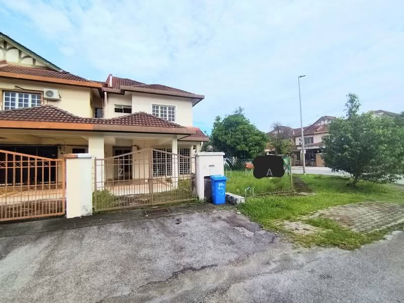 Rumah Teres 2 Tingkat untuk Dijual di Seksyen 7 (Shah Alam) - Azim Othman - Exterior - PropertyGuru.com.my