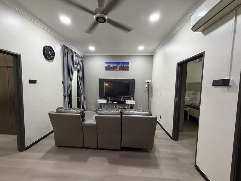 Rumah Teres untuk Dijual di Alam Damai (Cheras) - Fred Chai Meng Foong - Living Room - PropertyGuru.com.my