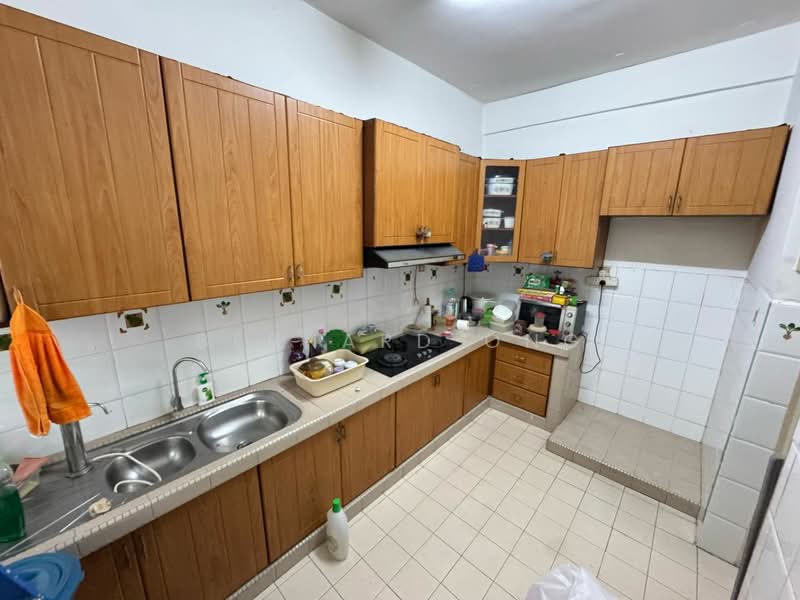 2-storey Terraced House for Sale in Taman Sri Hijau (Rawang) - Bernard Ong - Kitchen - PropertyGuru.com.my