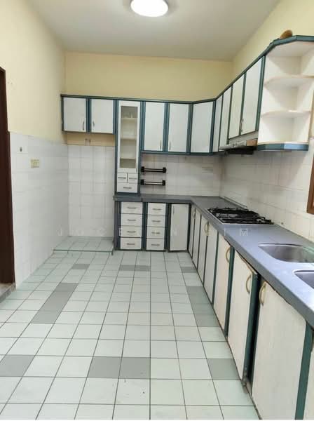 2-storey Terraced House for Sale in Subang Jaya (Selangor) - Jocelin Lim - Kitchen - PropertyGuru.com.my