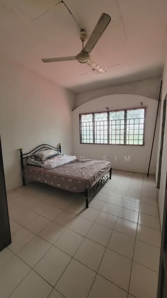 2-storey Terraced House for Sale in Taman Desa Cemerlang (Ulu Tiram) - Jason Sim - Bedroom - PropertyGuru.com.my