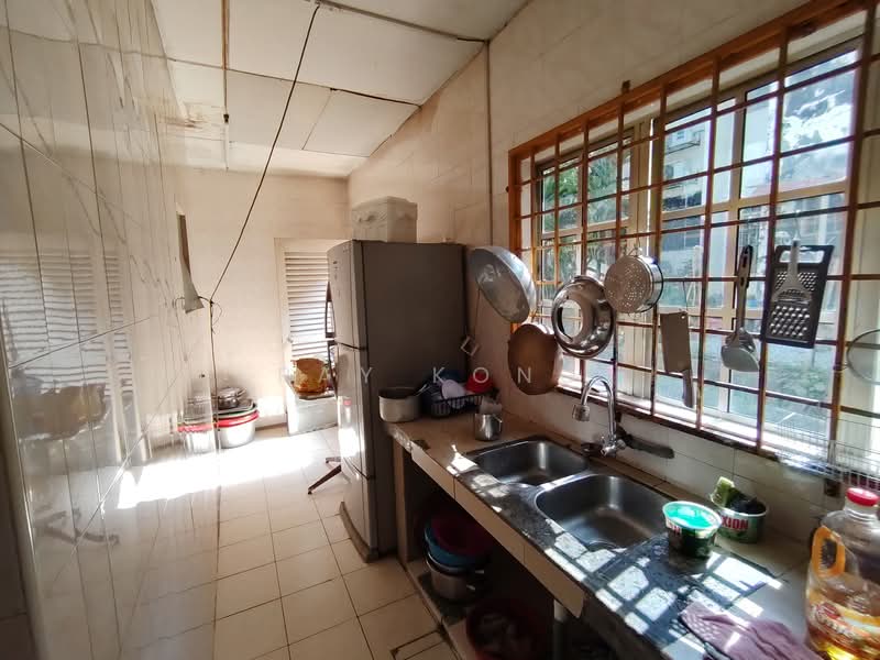 Rumah Teres 2 Tingkat untuk Dijual di Cheras (Kuala Lumpur) - Ray Kong - Kitchen - PropertyGuru.com.my
