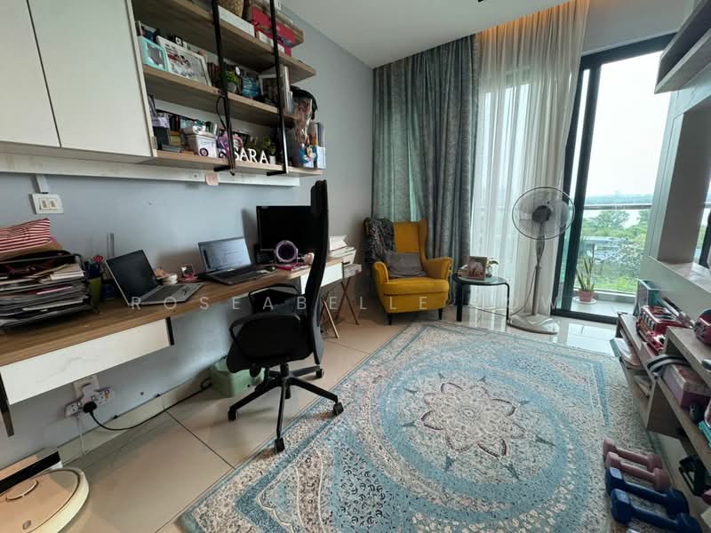 Condominium for Rent at Skyvilla @ D'Island - Roseabelle Low - Study - PropertyGuru.com.my