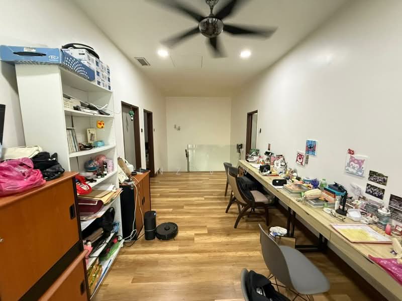 Semi-Detached House for Sale in Shah Alam (Selangor) - Benz Viva - Study - PropertyGuru.com.my