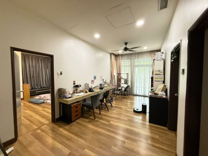 Semi-Detached House for Sale in Shah Alam (Selangor) - Benz Viva - Study - PropertyGuru.com.my