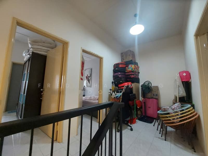 Rumah Teres 2 Tingkat untuk Dijual di Sungai Long (Bandar Sungai Long) - Fred Chai Meng Foong - Corridor - PropertyGuru.com.my