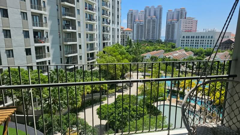 Service Residence for Sale at The Tamarind - Hui Xing - Balcony - PropertyGuru.com.my