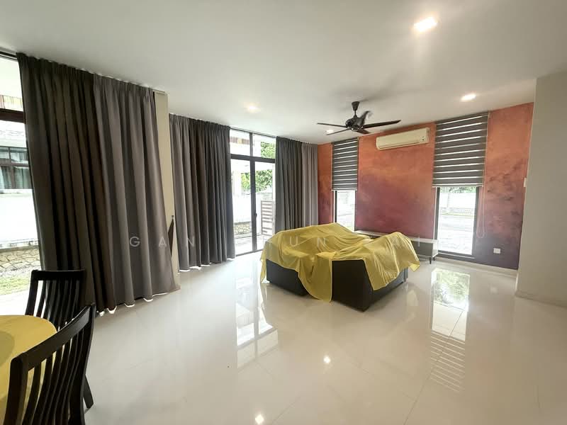 Rumah Berkembar untuk Disewa di (Penang) - Gan Chun Kai - Living Room - PropertyGuru.com.my