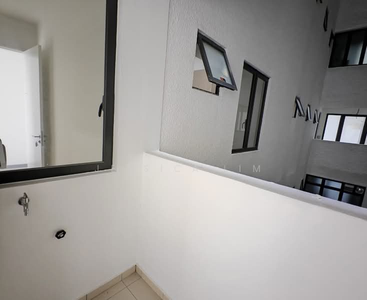 Service Residence for Sale at United Point (Residensi Berpadu) - Jessica Lim - Exterior - PropertyGuru.com.my