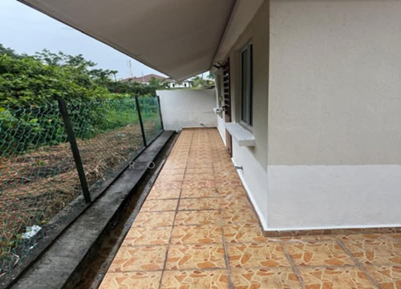 Semi-Detached House for Sale in Bandar Baru Salak Tinggi (Sepang) - Ron Liew - Exterior - PropertyGuru.com.my