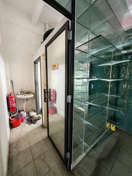 Shop for Rent in Kampung Lapan (Melaka City) - BL Bong Bong - Interior - PropertyGuru.com.my