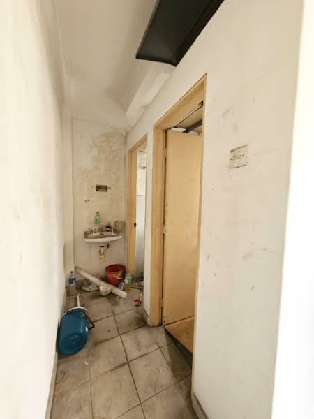 Shop for Rent in Kampung Lapan (Melaka City) - BL Bong Bong - Interior - PropertyGuru.com.my