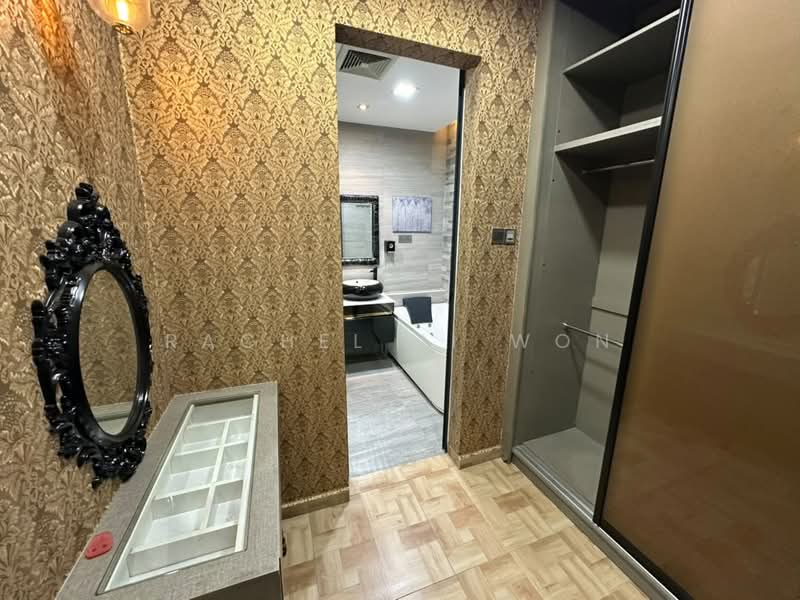 Semi-Detached House for Sale in Taman Saujana Suria (Kajang) - Rachel Ji Won - Bathroom - PropertyGuru.com.my