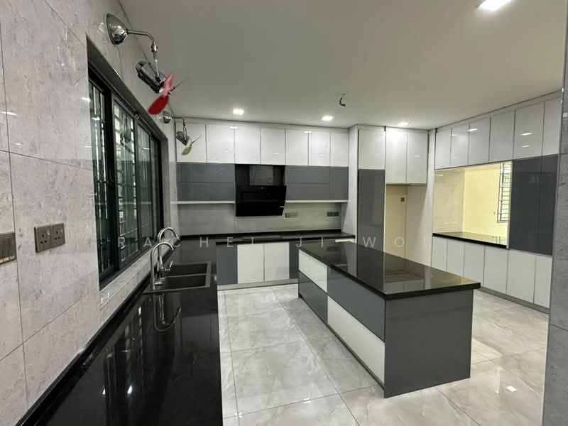 Semi-Detached House for Sale in Taman Saujana Suria (Kajang) - Rachel Ji Won - Kitchen - PropertyGuru.com.my