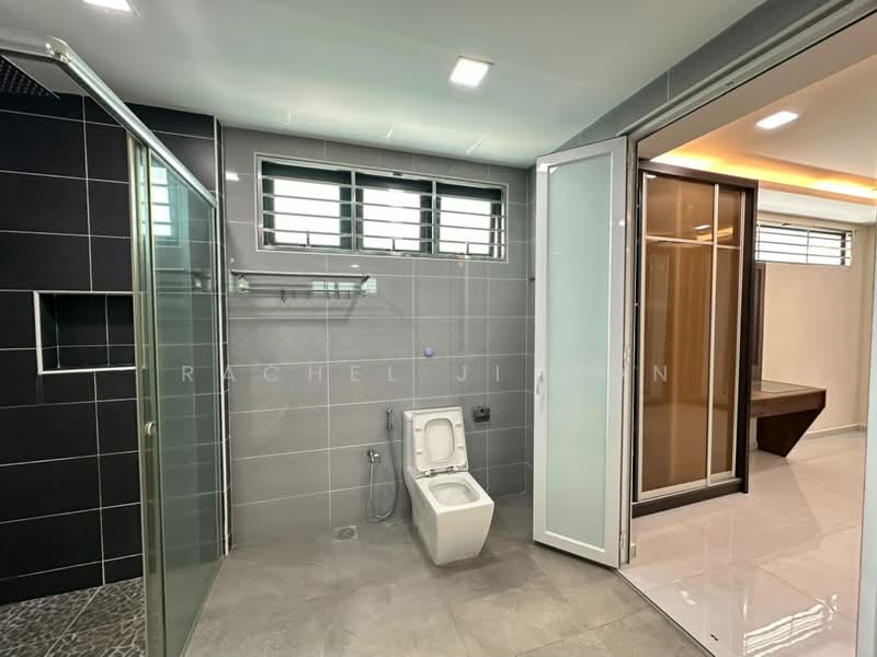 Semi-Detached House for Sale in Taman Saujana Suria (Kajang) - Rachel Ji Won - Bathroom - PropertyGuru.com.my