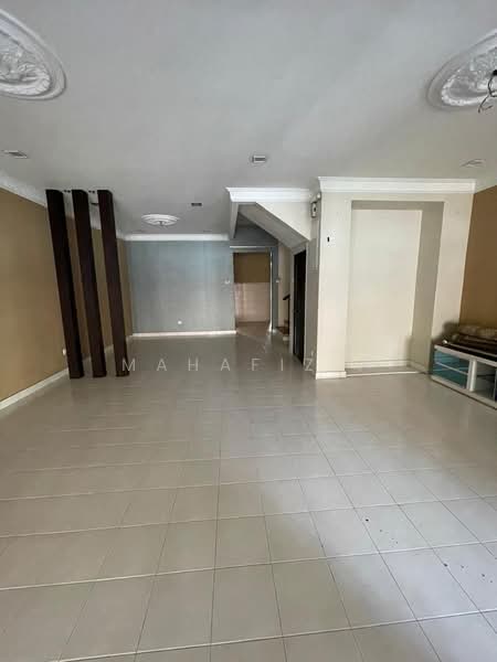 Rumah Teres 2 Tingkat untuk Dijual di Denai Alam (Shah Alam) - Mahafiz . - Living Room - PropertyGuru.com.my