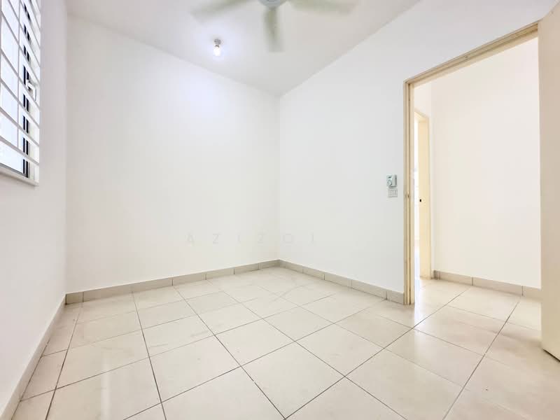 Apartment for Sale at Pangsapuri Seri Mutiara - Azizol . - Interior - PropertyGuru.com.my