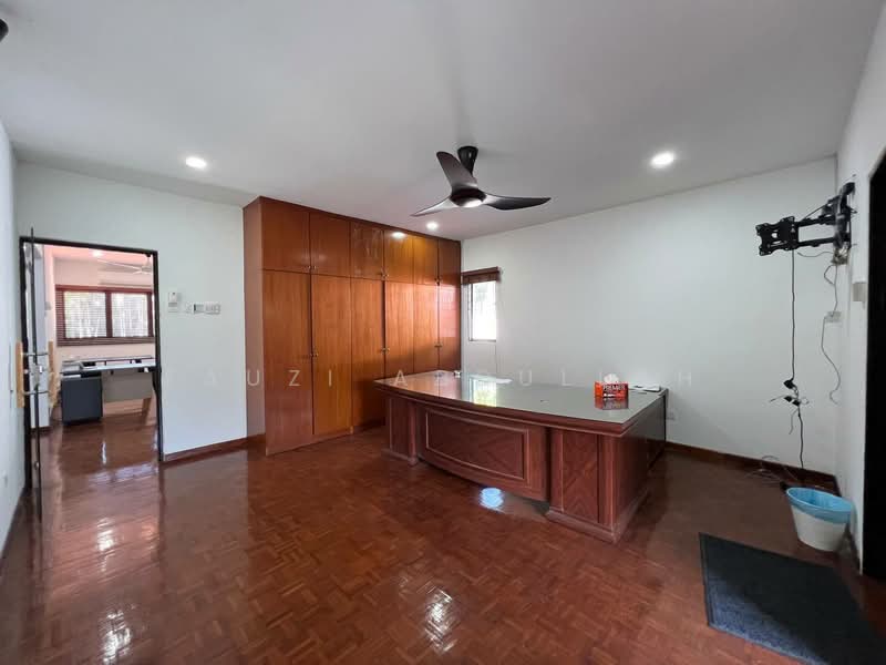 Bungalow for Sale in Ampang Hilir (Ampang) - Fauzi Abdullah - Study - PropertyGuru.com.my