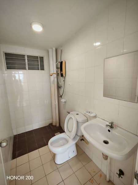 Apartment for Sale at Seri Jati - Shue Tan - Bathroom - PropertyGuru.com.my