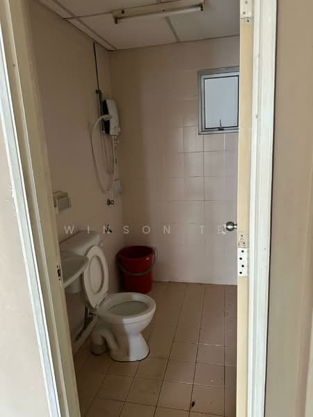 Pangsapuri untuk Dijual di Prima Regency - Winson Tee - Bathroom - PropertyGuru.com.my