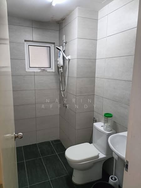 Service Residence for Rent at Residensi Rimbun @ Canopy Hills - Nazrin Affendy - Bathroom - PropertyGuru.com.my