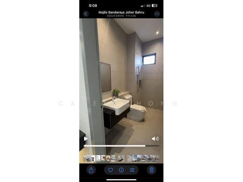 Rumah Teres 2 Tingkat untuk Dijual di Austin Crest (Johor Bahru) - Caren Chong - PropertyGuru.com.my