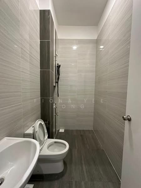 Semi-Detached House for Rent in Johor Bahru (Johor) - Fiona Yee Rong - Bathroom - PropertyGuru.com.my