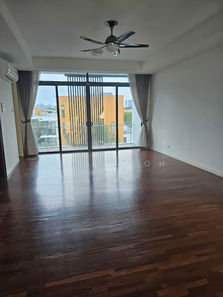 3-storey Terraced House for Sale in Taman Tasik Damai (Sungai Besi) - Terry Hoh - Living Room - PropertyGuru.com.my