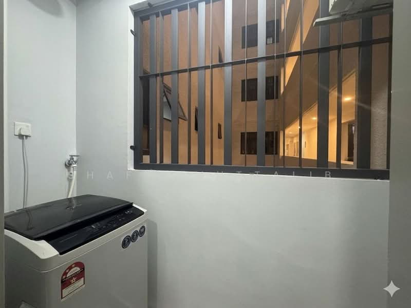 Service Residence for Sale at M Vertica - Shafiq Muttalib - Interior - PropertyGuru.com.my