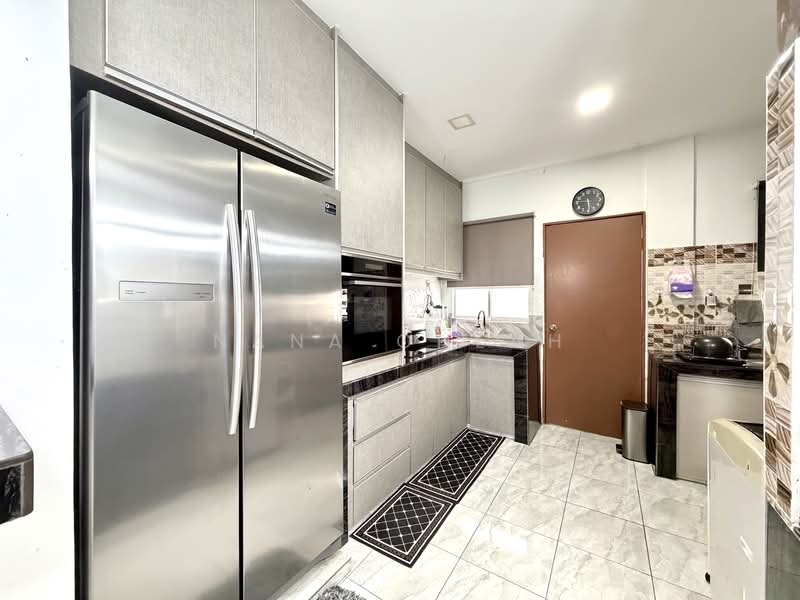 2-storey Terraced House for Sale in Taman Desiran Bayu (Puchong) - Nana Cheah - Kitchen - PropertyGuru.com.my