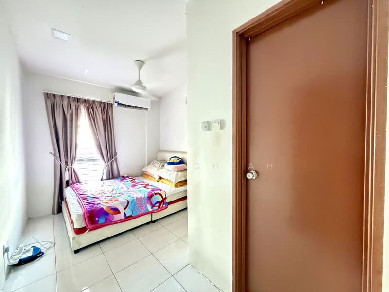 2-storey Terraced House for Sale in Taman Desiran Bayu (Puchong) - Nana Cheah - Bedroom - PropertyGuru.com.my