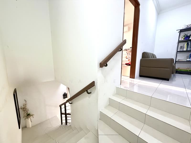 2-storey Terraced House for Sale in Taman Desiran Bayu (Puchong) - Nana Cheah - Interior - PropertyGuru.com.my