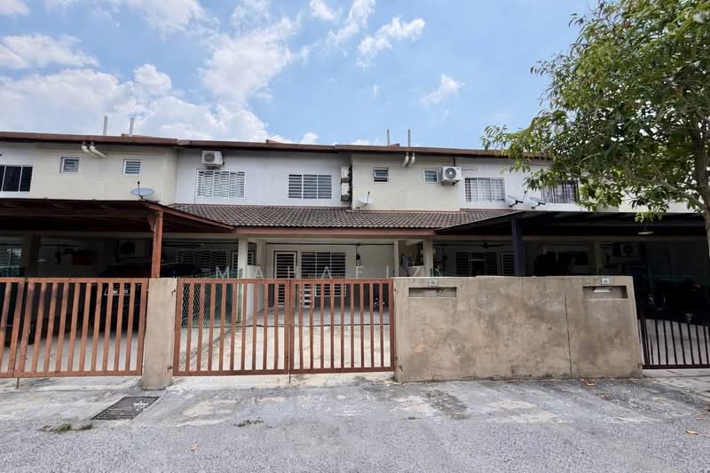 Taman Desiran Bayu - 1