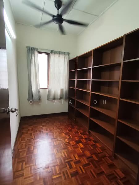 2-storey Terraced House for Rent in BANDAR PUCHONG JAYA (Puchong) - Olivia Hoh - Study - PropertyGuru.com.my