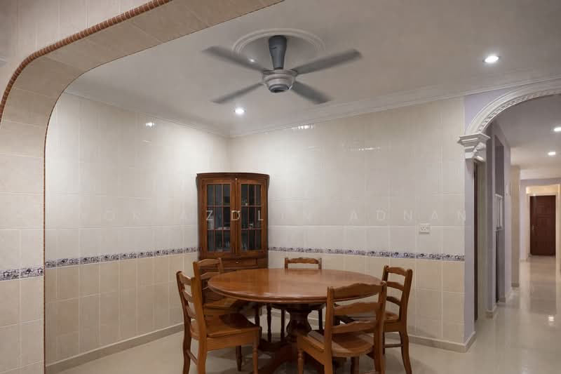 2-storey Terraced House for Sale in Saujana Impian (Kajang) - Nor Azdlin Adnan - Dining Room - PropertyGuru.com.my