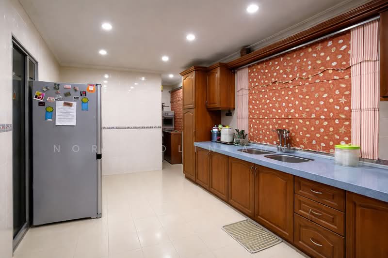 2-storey Terraced House for Sale in Saujana Impian (Kajang) - Nor Azdlin Adnan - Kitchen - PropertyGuru.com.my