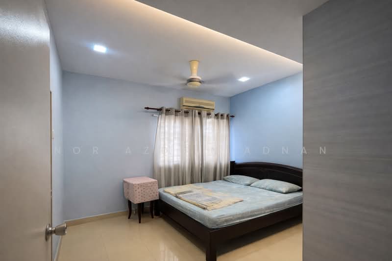 2-storey Terraced House for Sale in Saujana Impian (Kajang) - Nor Azdlin Adnan - Bedroom - PropertyGuru.com.my