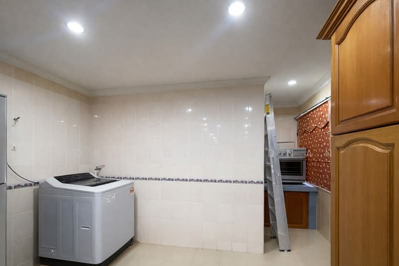 2-storey Terraced House for Sale in Saujana Impian (Kajang) - Nor Azdlin Adnan - Kitchen - PropertyGuru.com.my