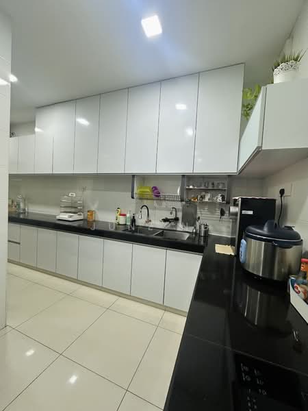 Cluster House for Sale in Bandar Parklands (Klang) - June Ng - Kitchen - PropertyGuru.com.my
