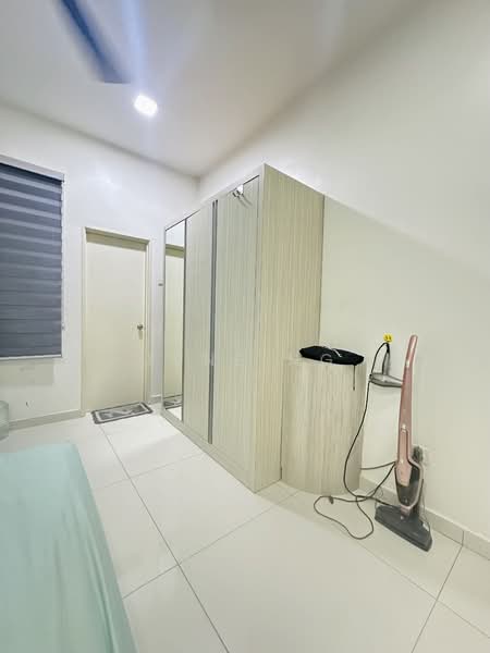 Cluster House for Sale in Bandar Parklands (Klang) - June Ng - Bedroom - PropertyGuru.com.my