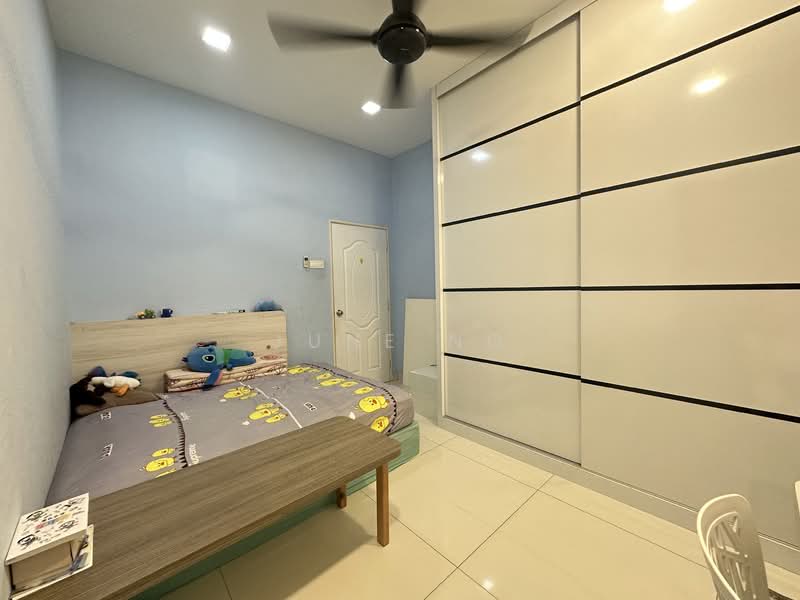 Cluster House for Sale in Bandar Parklands (Klang) - June Ng - Bedroom - PropertyGuru.com.my