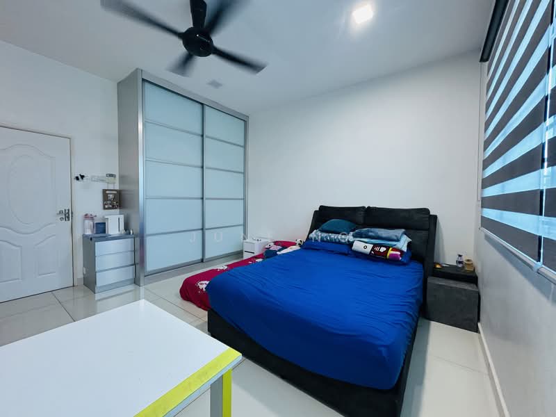 Cluster House for Sale in Bandar Parklands (Klang) - June Ng - Bedroom - PropertyGuru.com.my