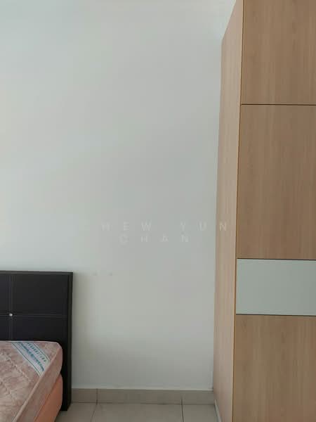 Servis Apartment untuk Dijual di Pangsapuri Tanah Emas (Golden Sands) - Chew Yun Chan - Bedroom - PropertyGuru.com.my