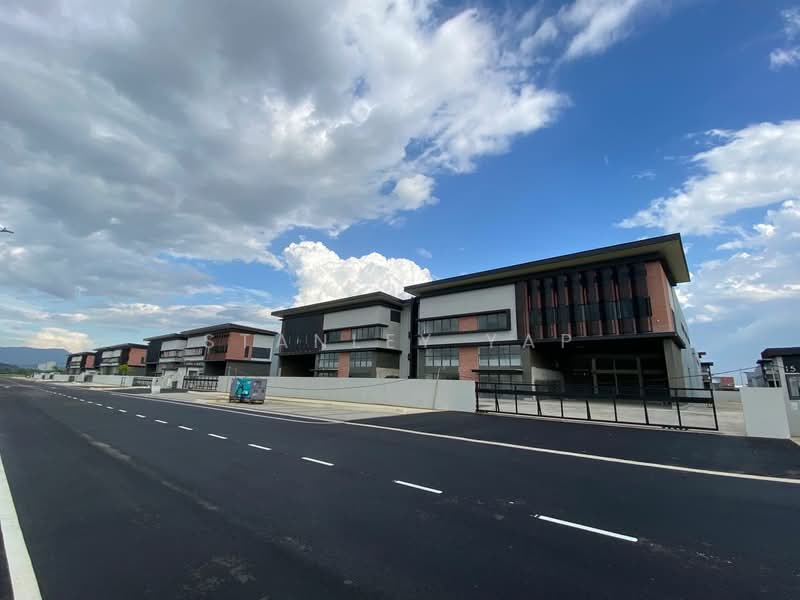 Kilang untuk Disewa di Sungai Buloh (Selangor) - Stanley Yap - Exterior - PropertyGuru.com.my