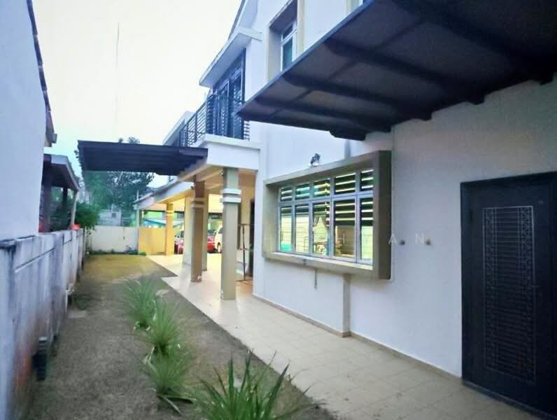 Semi-Detached House for Sale in Nusa Duta (Iskandar Puteri (Nusajaya)) - Ong Lih Shyan - Exterior - PropertyGuru.com.my
