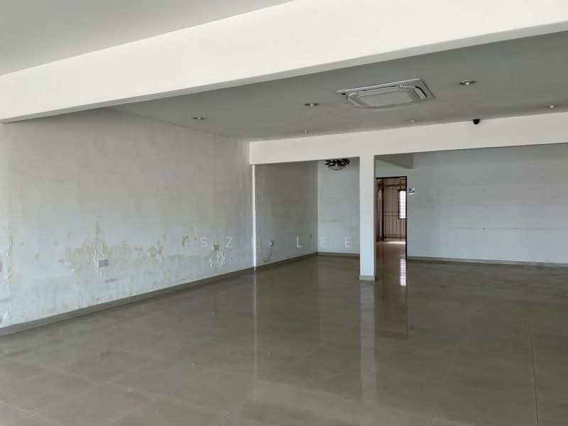 Shop for Rent in Taman Century (Johor Bahru) - Sze Lee - Interior - PropertyGuru.com.my