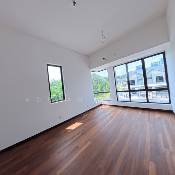 2-storey Terraced House for Sale in Bandar Kinrara (Selangor) - Adrian Leong - Living Room - PropertyGuru.com.my