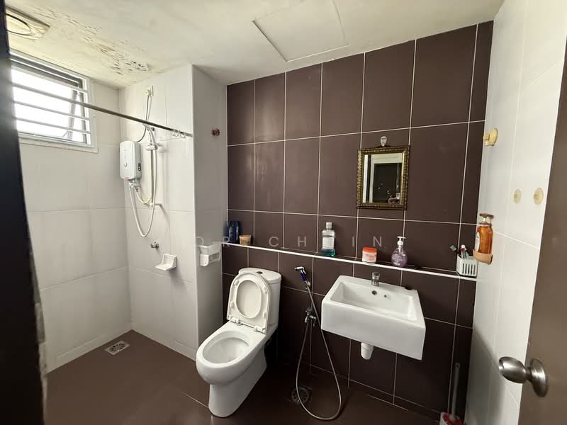 Service Residence for Sale at The Garden Residences - Por Chuin - PropertyGuru.com.my