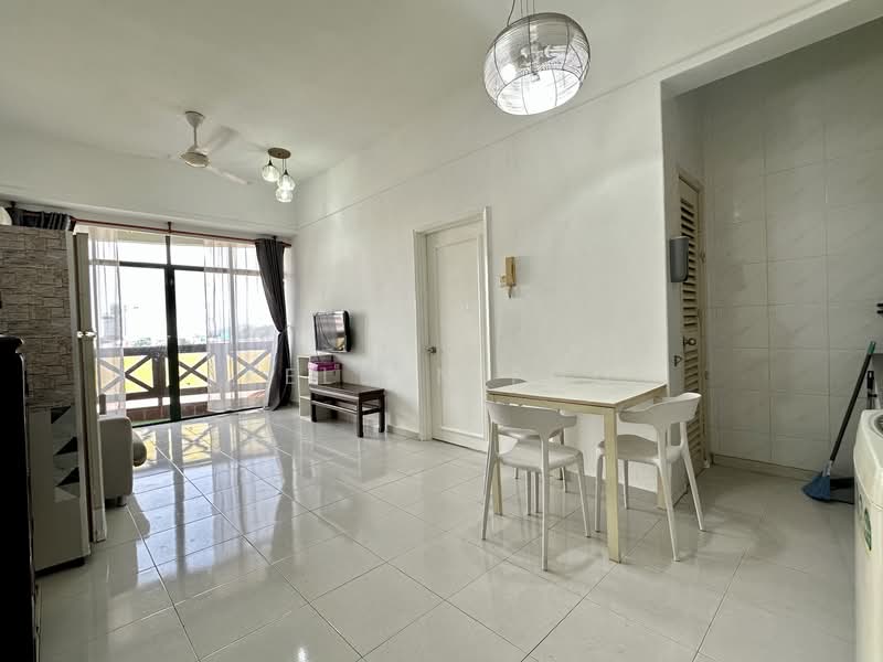 Pangsapuri untuk Disewa di Costa Mahkota - Kellyn Foo - Living Room - PropertyGuru.com.my